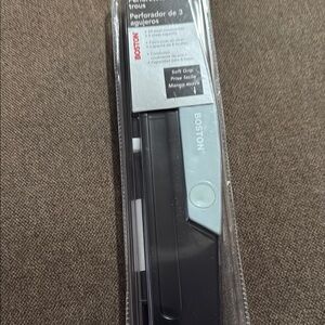 3 Hole Boston Punch Black Model #1549 Hunt Manufacturing NEW